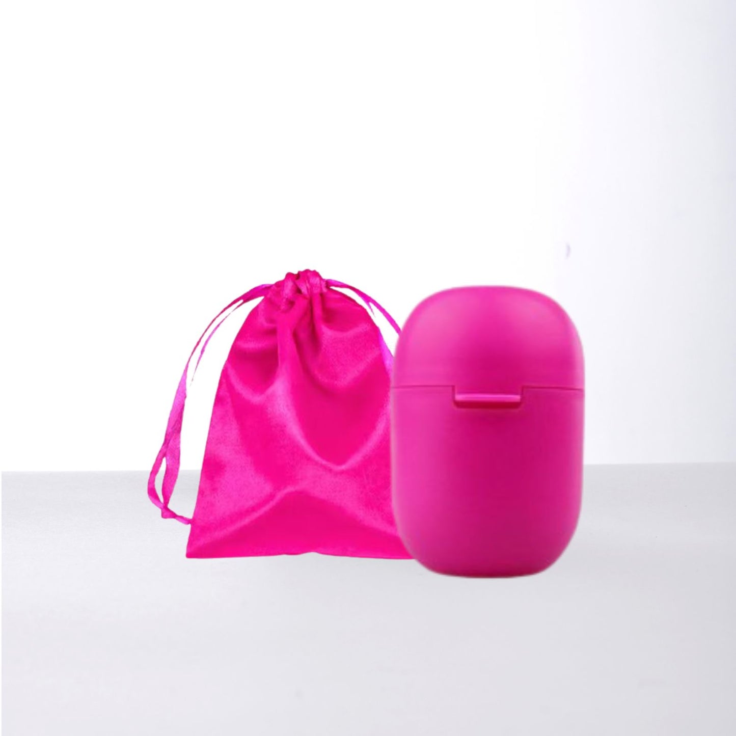 Lovio's sterilise cup and silk pouch set