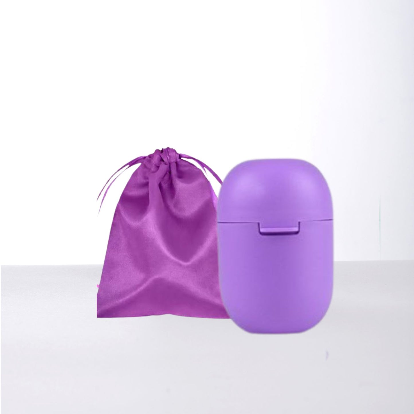 Lovio's sterilise cup and silk pouch set